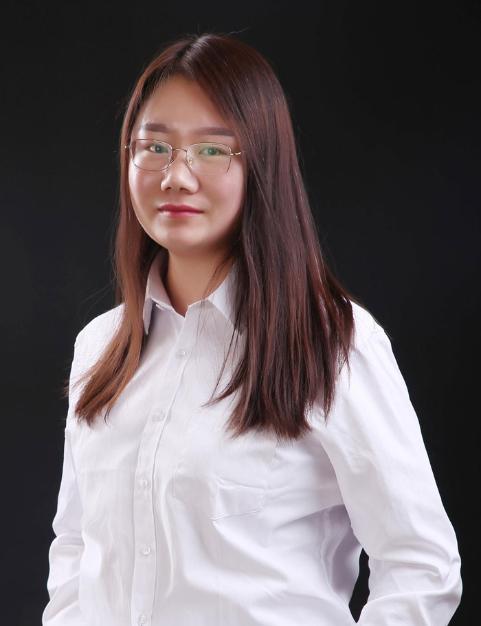 全案设计师——李果